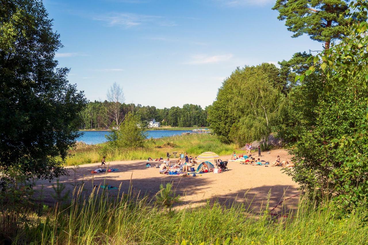 Vita Grindarna / Djuroe Havsbad Villa Djurhamn ภายนอก รูปภาพ